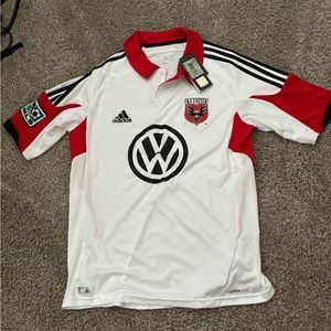 Adidas DC United men’s soccer jersey